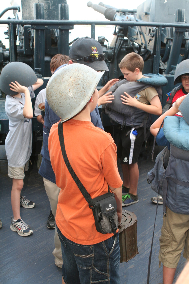 2011-04-03-Pack409-Battleship-Texas-094-Dax-Case.JPG