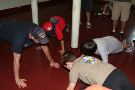 2011-04-03-Pack409-Battleship-Texas-131-Case-pushups.JPG