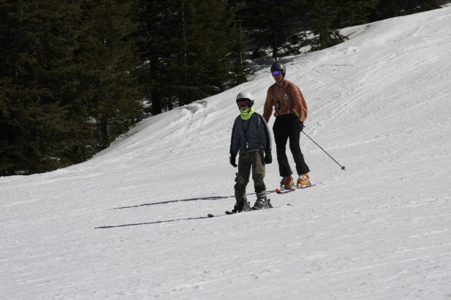 2011/03(March)/Copper-Mountain-Skiing/640x480_2011-03-17-Copper-Mountain-25-Travis-Chance.jpg