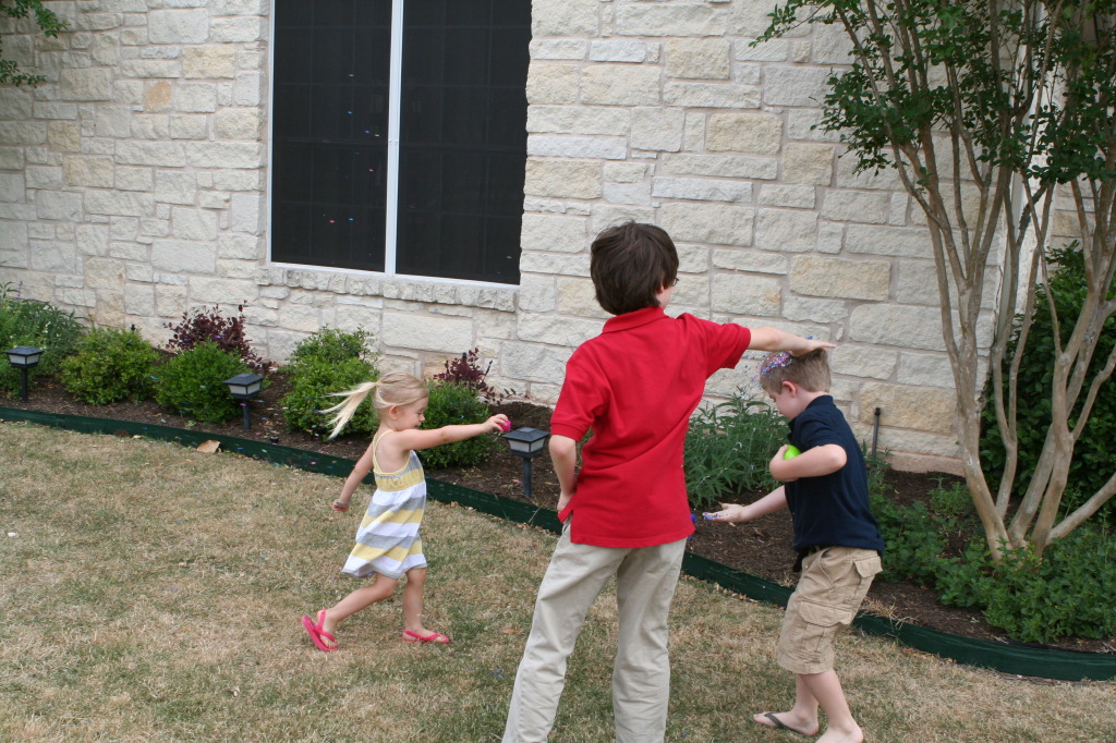 2011/04(April)/Easter/1024x768_2011-04-24-Easter-60-Dax-Ian-Sydney.JPG