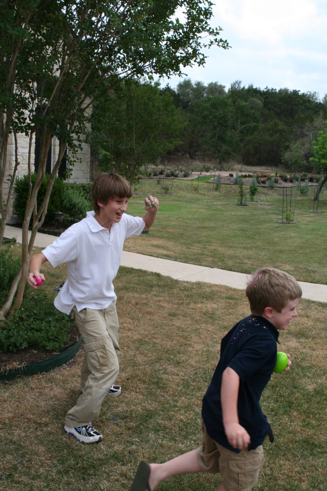 2011/04(April)/Easter/640x480_2011-04-24-Easter-67-Chance-Ian.JPG