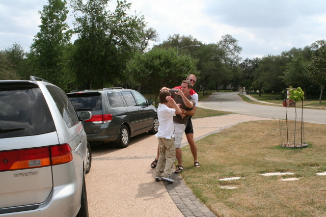 2011-04-24-Easter-86-Josh-Travis-Chance-Dax.JPG
