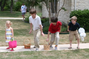 2011-04-24-Easter-03-Sydney-Chance-Dax-Ian.jpg
