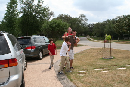 2011-04-24-Easter-88-Josh-Travis-Chance-Dax.JPG