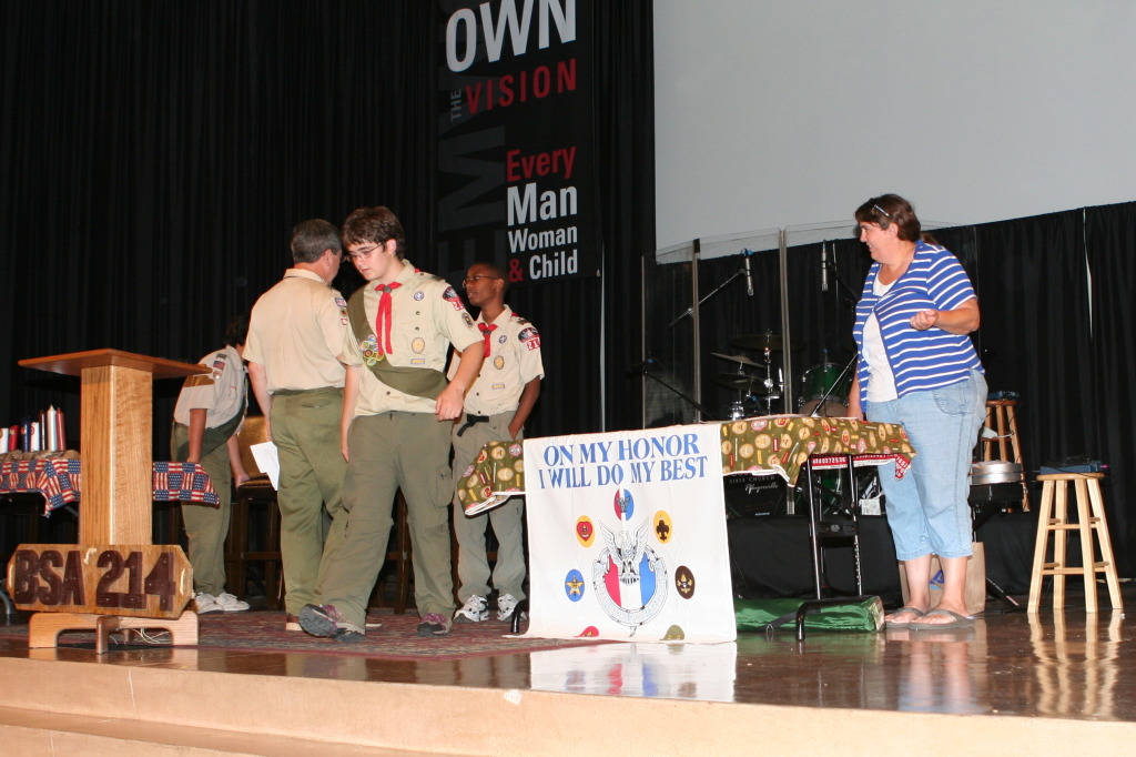 2011/05(May)/Court-of-Honor/2011-05-23-Court-of-Honor-Chance-01.JPG