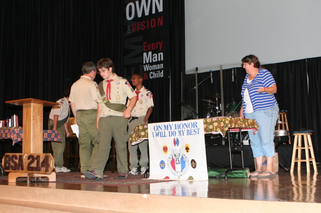2011/05(May)/Court-of-Honor/2011-05-23-Court-of-Honor-Chance-01.JPG