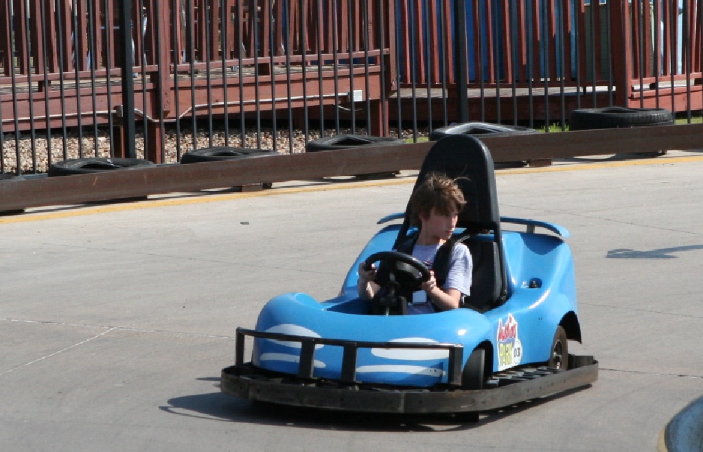 2011/05(May)/Dax-Birthday/1024x768_2011-05-08-Dax-Austin-Park-07-Chance.JPG