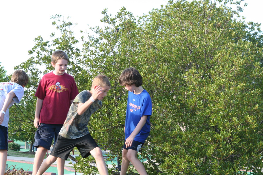 2011/05(May)/Dax-Birthday/1024x768_2011-05-08-Dax-Austin-Park-48-Chance-JC-Case.JPG