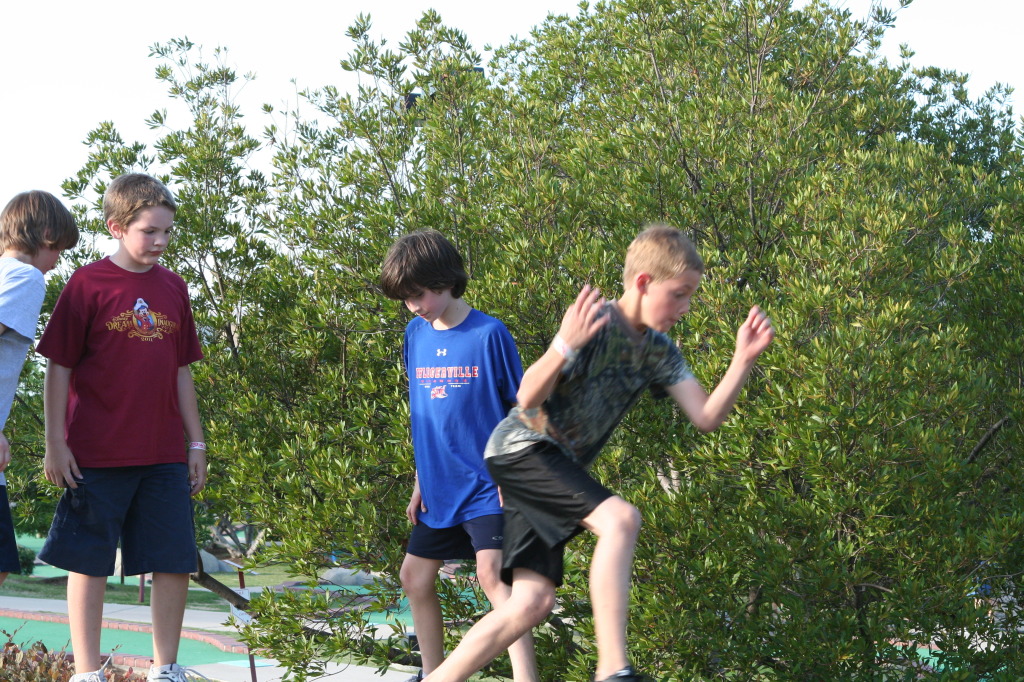 2011/05(May)/Dax-Birthday/1024x768_2011-05-08-Dax-Austin-Park-49-Chance-JC-Case.JPG