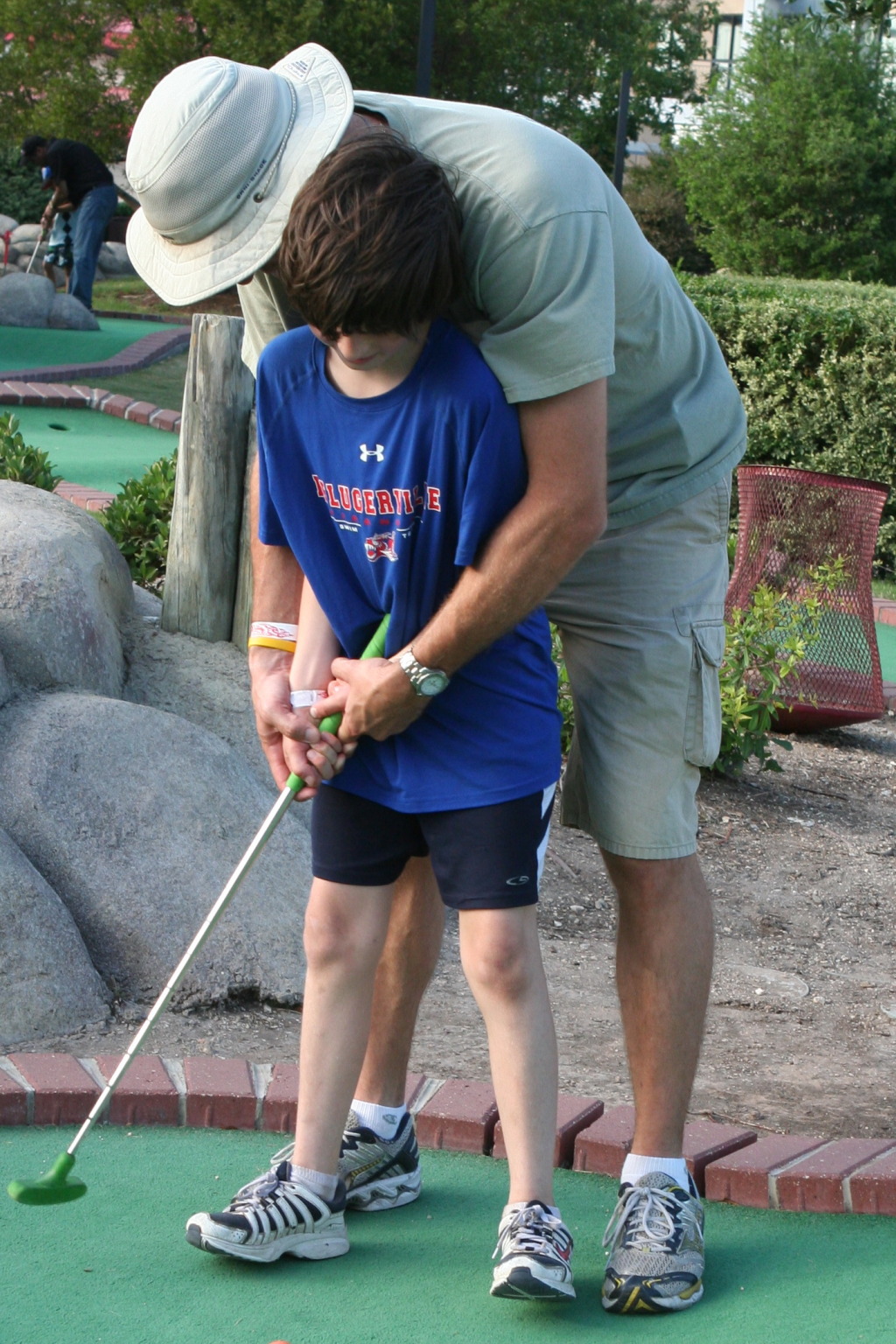 2011/05(May)/Dax-Birthday/1024x768_2011-05-08-Dax-Austin-Park-57-Travis.JPG