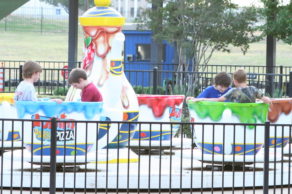 2011/05(May)/Dax-Birthday/1024x768_2011-05-08-Dax-Austin-Park-69-JC-Case-Chance.JPG