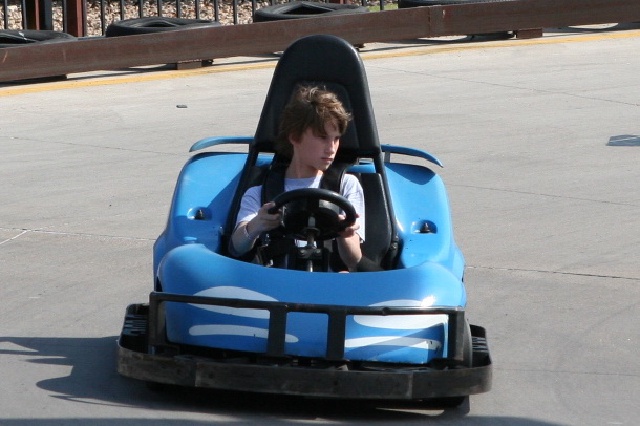 2011/05(May)/Dax-Birthday/640x480_2011-05-08-Dax-Austin-Park-08-Chance.JPG