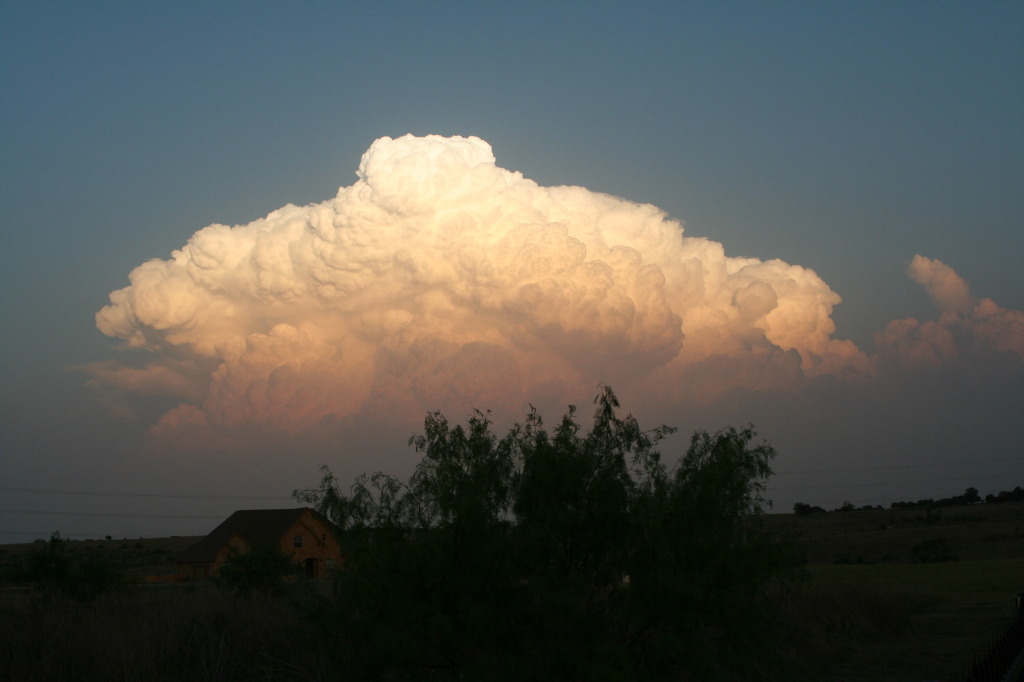 2011/05(May)/Misc/1024x768_2011-05-25-clouds-2.JPG