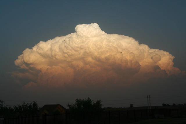 2011/05(May)/Misc/2011-05-25-clouds-1.JPG