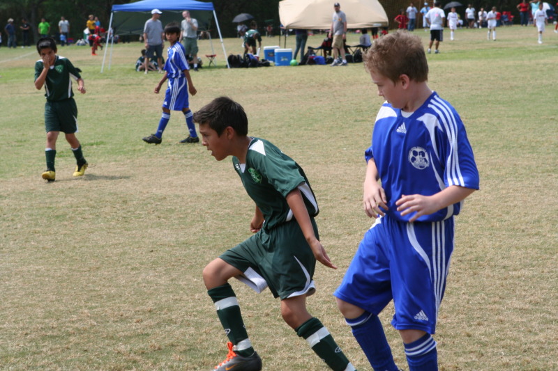 2011/05(May)/soccer/800x600_2011-05-01-Chance-Soccer-Regionals-06.JPG
