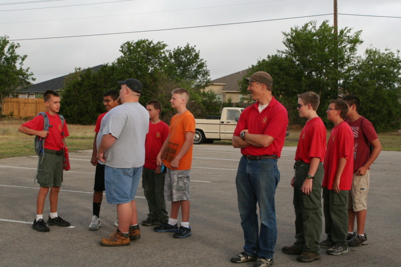 2011/06(June)/Troop-214-Summer-Camp/1-Drive-There/800x600_2011-06-25-scouttravel-06.JPG