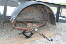 2011-06-25-scouttravel-13-broken-trailer-Broken-Trailer.JPG