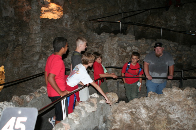 2011/06(June)/Troop-214-Summer-Camp/2-Carlsbad-Caverns/640x480_2011-06-26-Troop214-55-Carlsbad-Chance-Jack-bottomless-pit.JPG