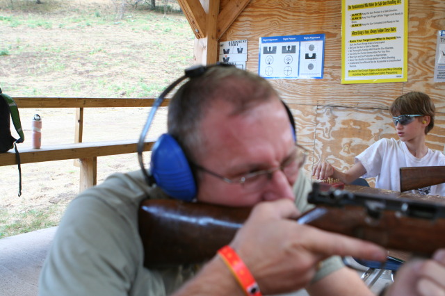 2011/06(June)/Troop-214-Summer-Camp/3-Camp-Wehinahpay/640x480_2011-06-27-Camp-Wehinahpay-20-Travis-Chance.JPG