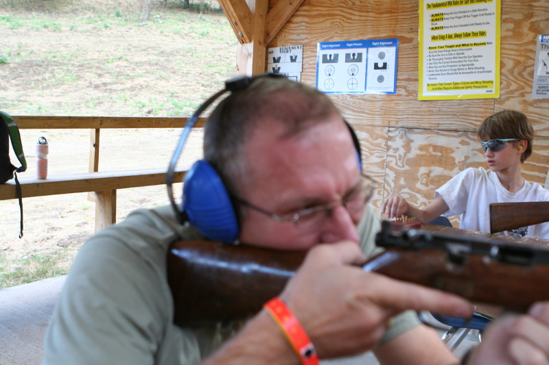 2011/06(June)/Troop-214-Summer-Camp/3-Camp-Wehinahpay/800x600_2011-06-27-Camp-Wehinahpay-21-Travis-Chance.JPG