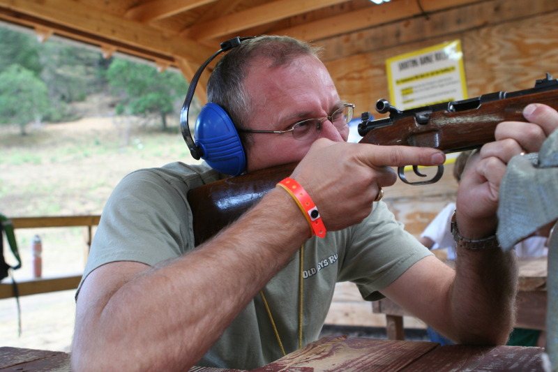 2011/06(June)/Troop-214-Summer-Camp/3-Camp-Wehinahpay/800x600_2011-06-27-Camp-Wehinahpay-22-Travis.JPG