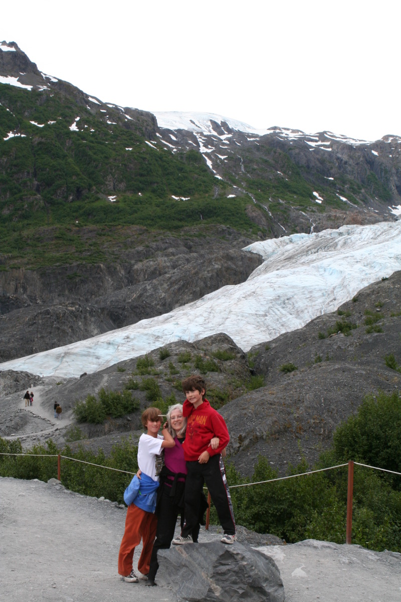 2011/07(July)/Alaska/1_Seward_Exit_Glacier/800x600_2011-07-13-230-Exit-Glacier-Chance-Dax-Susana.JPG