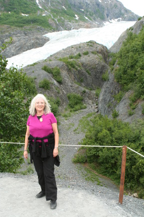 2011-07-13-225-Exit-Glacier-Susana.JPG