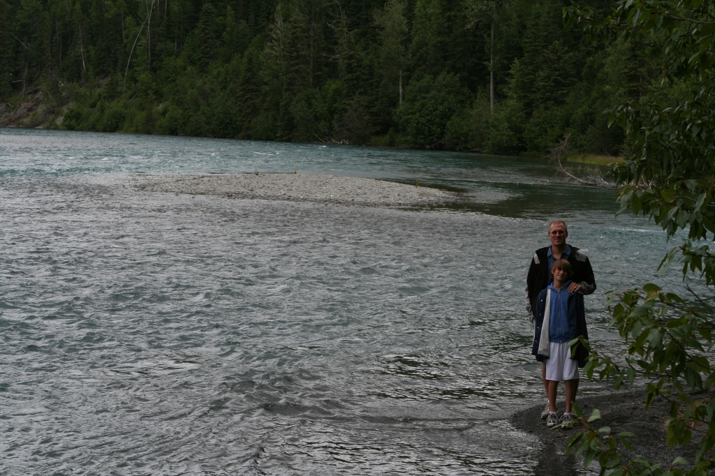 2011/07(July)/Alaska/2_Soldotna_to_Aleyska_Winner/1024x768_2011-07-14-Kenai-Princess-Lodge-31-Travis-Chance.JPG