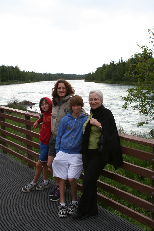 2011-07-14-Soldotna-Dax-Suzi-Chance-Susana-02.JPG