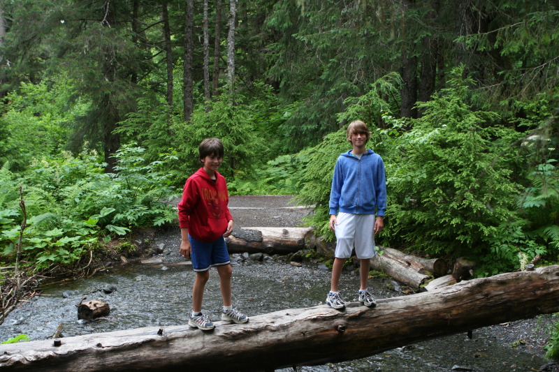 2011/07(July)/Alaska/2_Soldotna_to_Aleyska_Winner/800x600_2011-07-14-Winner-Creek-Chance-Dax-089.JPG