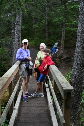 2011-07-14-Winner-Creek-107-Suzi-Dax-Susana-Chance.JPG