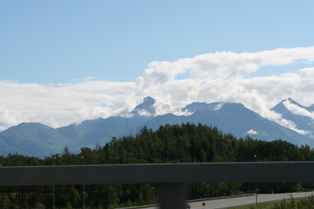 2011/07(July)/Alaska/3_to-Talkeetna/640x480_2011-07-15-Alaska-06.JPG
