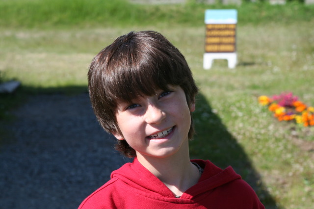 2011/07(July)/Alaska/3_to-Talkeetna/640x480_2011-07-15-Alaska-15-Dax.JPG