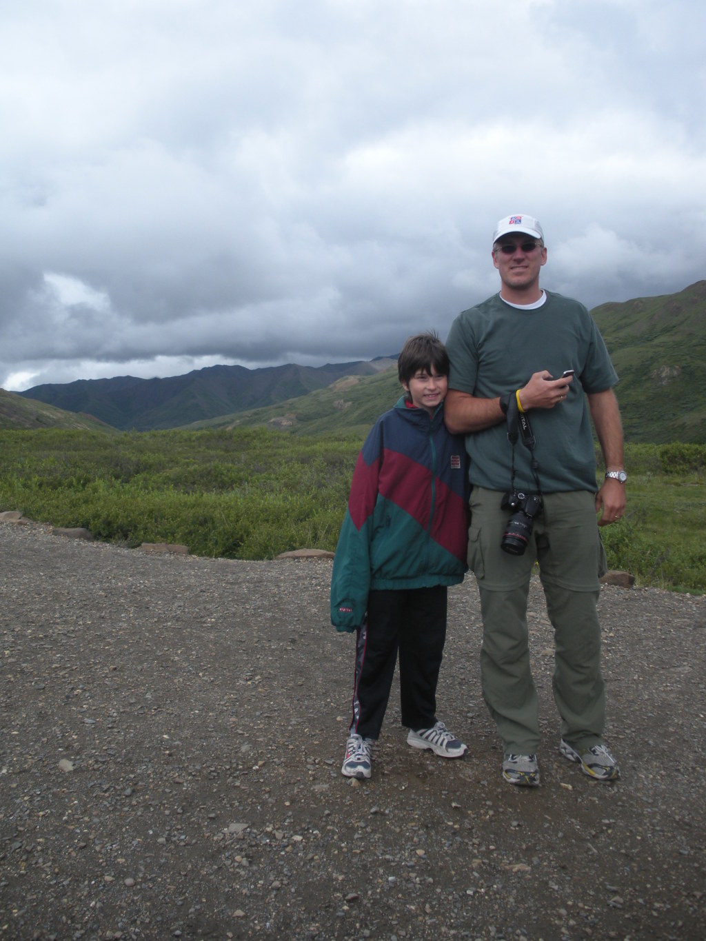 2011/07(July)/Alaska/4_Denali/1024x768_2011-07-15-Denali-021-Dax-Travis.JPG