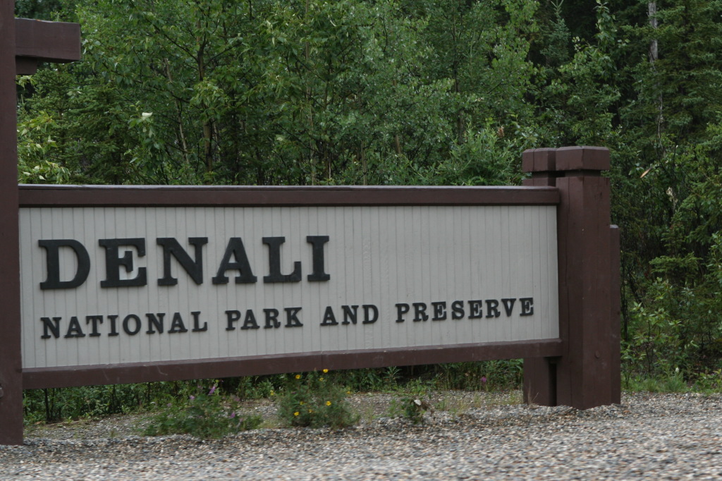 2011/07(July)/Alaska/4_Denali/1024x768_2011-07-15-Denali-030.JPG