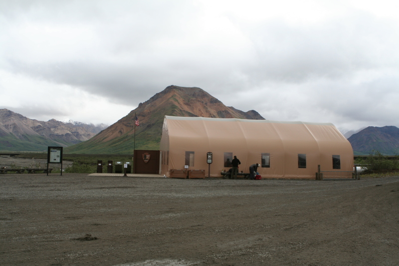 2011/07(July)/Alaska/4_Denali/800x600_2011-07-15-Denali-096.JPG