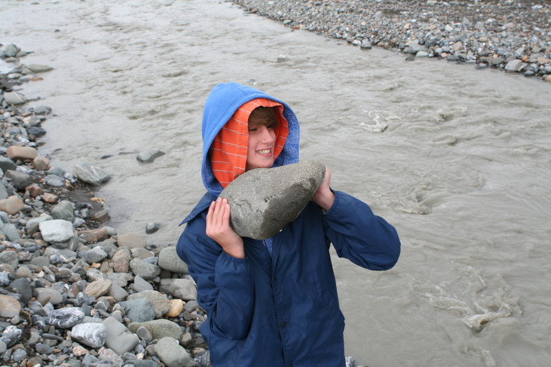 2011/07(July)/Alaska/4_Denali/800x600_2011-07-15-Denali-108-Chance.JPG