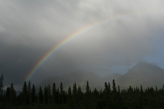 2011/07(July)/Alaska/6_Clouds_and_Rainbow/640x480_2011-07-15-Alaska-48-Rainbow.JPG