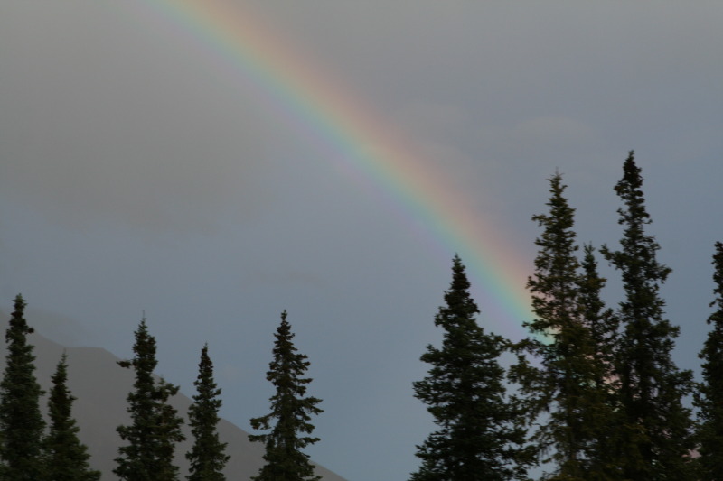2011/07(July)/Alaska/6_Clouds_and_Rainbow/800x600_2011-07-15-Alaska-19-Rainbow.JPG