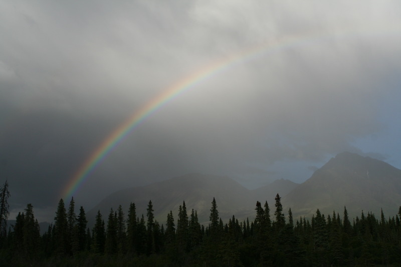 2011/07(July)/Alaska/6_Clouds_and_Rainbow/800x600_2011-07-15-Alaska-48-Rainbow.JPG