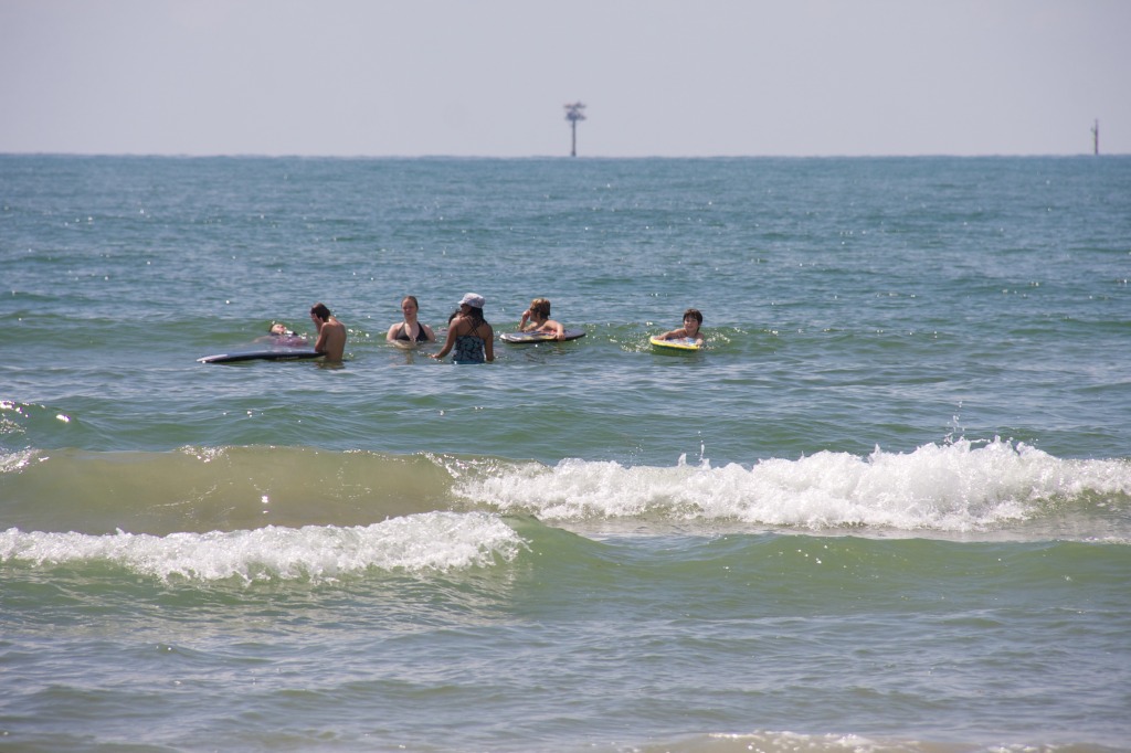 2011-07-07-Port-Aransas-08-Chance-Suzi-Brittney-Kavita-Kiffin-Dax.jpg