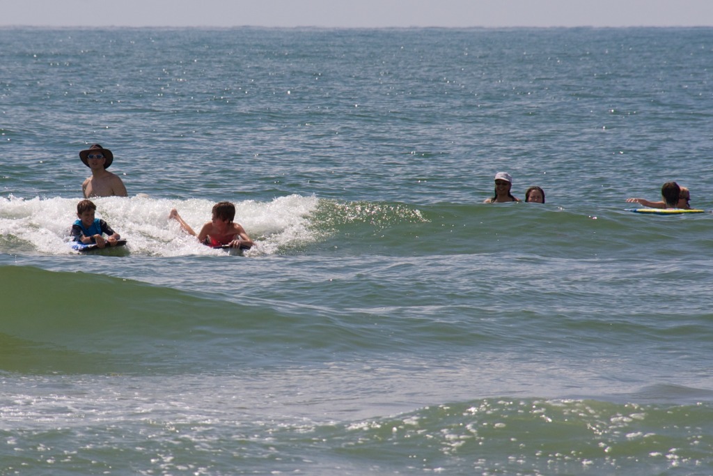 2011-07-07-Port-Aransas-21-Sachin-Chance-Ben-Travis-Kavita-Suzi.jpg