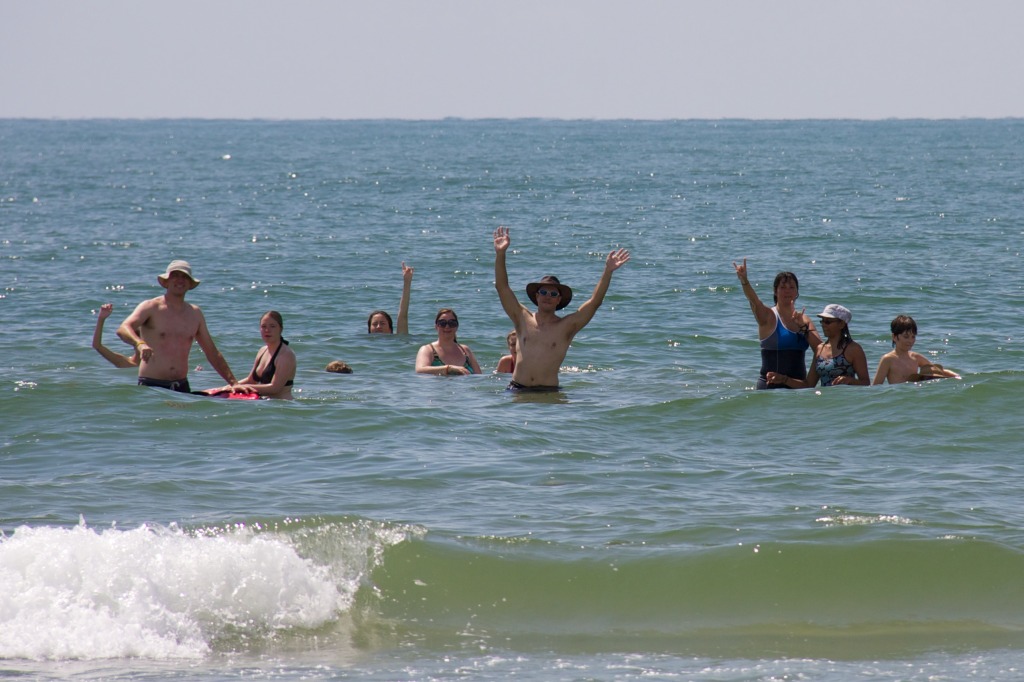 2011-07-07-Port-Aransas-31-Travis-Suzi-Brittney-Marci-Ben-McKenzie-Dax-Kiffin-Kavita-Doug.jpg