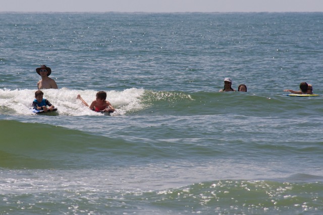 2011-07-07-Port-Aransas-21-Sachin-Chance-Ben-Travis-Kavita-Suzi.jpg
