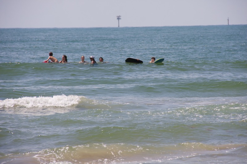 2011/07(July)/Port-Aransas/07-07-Port-Aransas-Beach/800x600_2011-07-07-Port-Aransas-07-Chance-Suzi-Brittney-Kavita-Kiffin-Dax.jpg