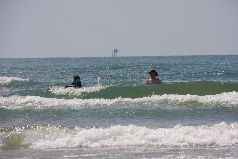 2011/07(July)/Port-Aransas/07-07-Port-Aransas-Beach/800x600_2011-07-07-Port-Aransas-11-Sachin-Ben.jpg