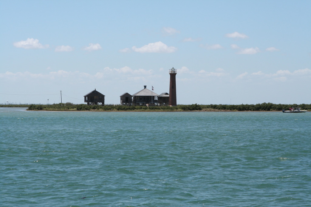 2011/07(July)/Port-Aransas/07-08-Port-Aransas-Dolphin-watch/1024x768_2011-07-08-Port-Aransas-Dolphin-tour-25.JPG