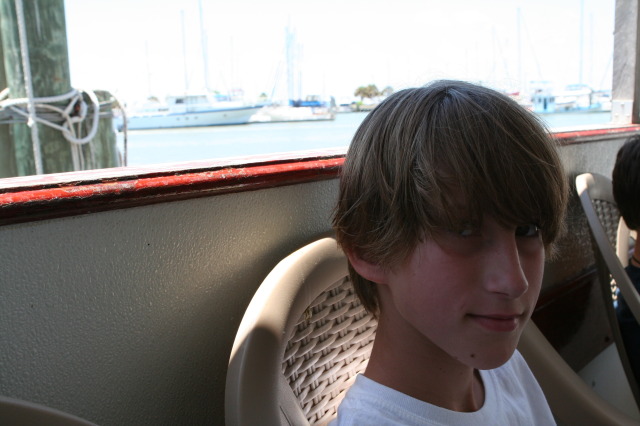 2011/07(July)/Port-Aransas/07-08-Port-Aransas-Dolphin-watch/640x480_2011-07-08-Port-Aransas-Dolphin-tour-08-Chance.JPG