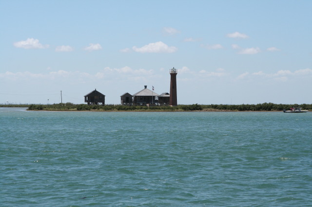 2011/07(July)/Port-Aransas/07-08-Port-Aransas-Dolphin-watch/640x480_2011-07-08-Port-Aransas-Dolphin-tour-25.JPG