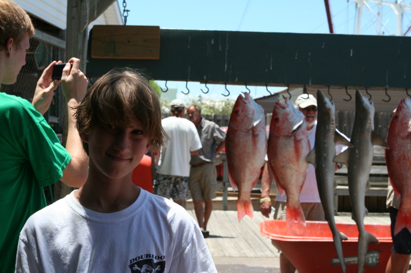 2011/07(July)/Port-Aransas/07-08-Port-Aransas-Dolphin-watch/800x600_2011-07-08-Port-Aransas-Dolphin-tour-06-Chance.JPG